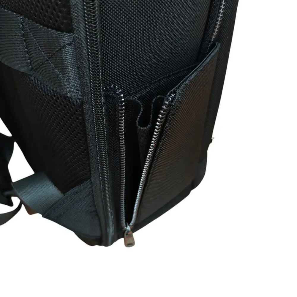 Robert Graham Backpack Solid Black Travel Commuting Padded Laptop Pocket NWT